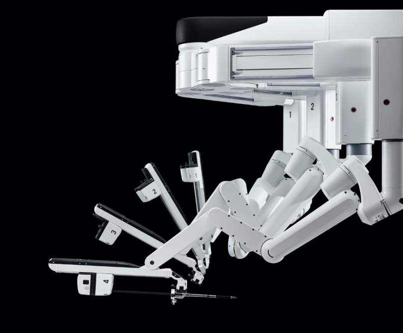 Πρωτοποριακές e-TEP ρομποτικές επεμβάσεις κήλης με το σύστημα da Vinci